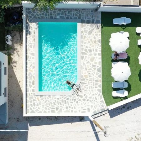 Mediterraneo 산테오도로 외부 사진