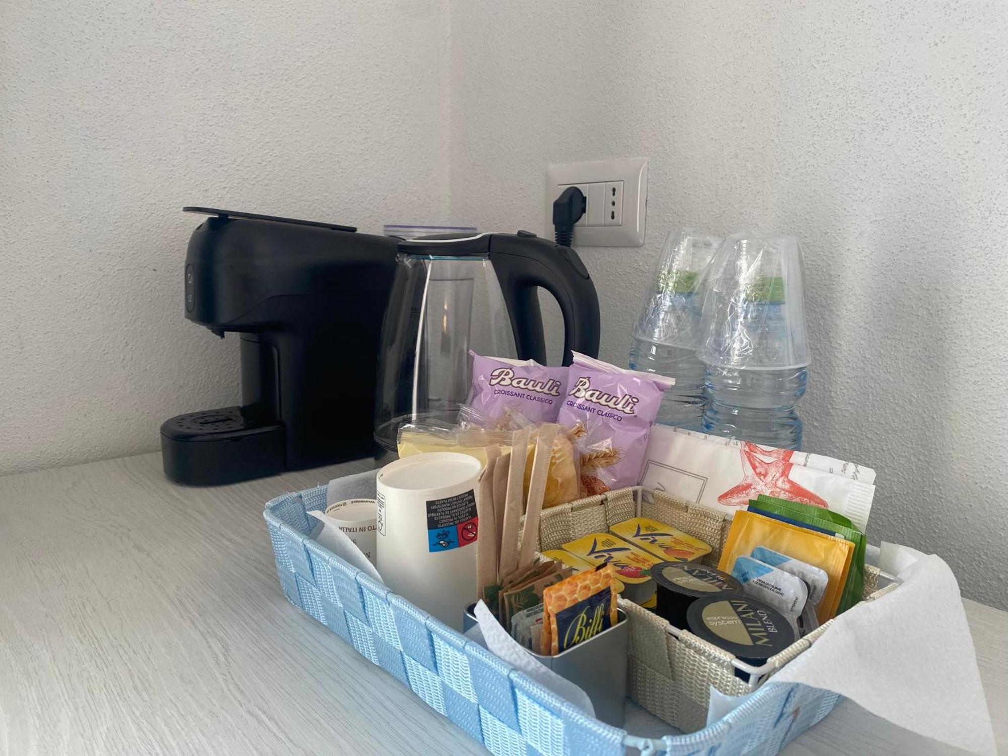 Mediterraneo 산테오도로 외부 사진